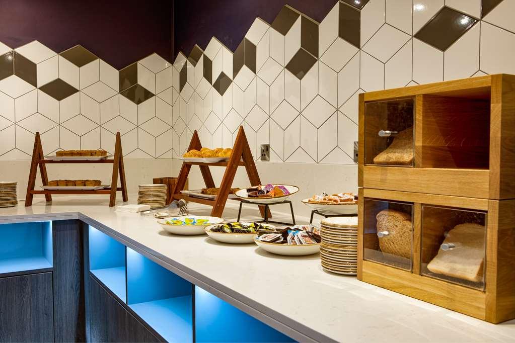 Doubletree By Hilton London Elstree Hotel Borehamwood Buitenkant foto