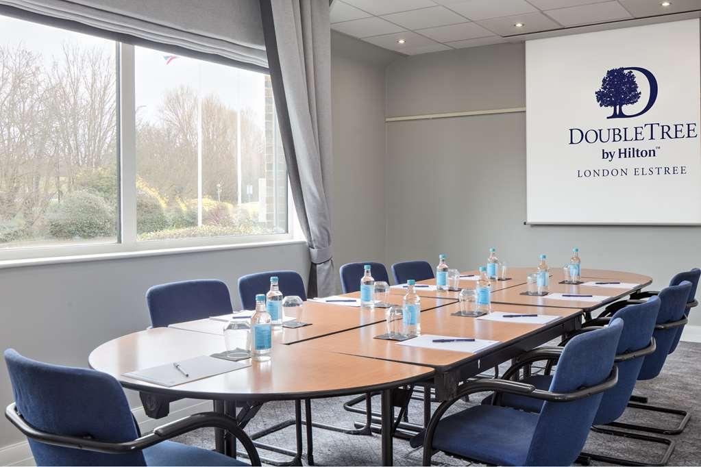 Doubletree By Hilton London Elstree Hotel Borehamwood Faciliteiten foto
