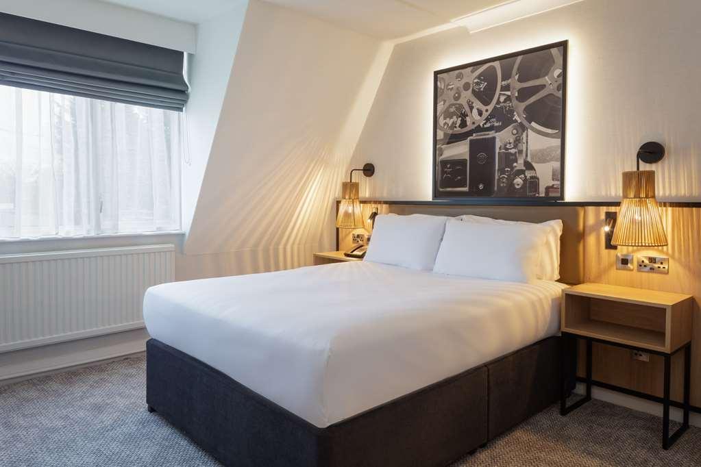 Doubletree By Hilton London Elstree Hotel Borehamwood Kamer foto